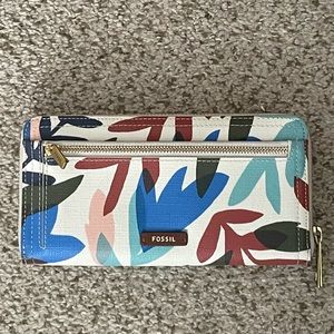 Fossil Zip Around Wallet